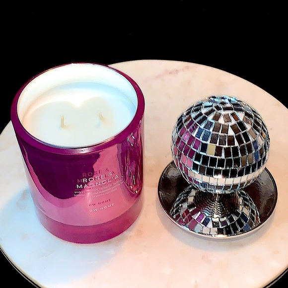 DW HOME CANDLE ROSE MAGNOLIA 2 WICK RICHLY SCENTED NEW 13.2 oz - Picture 2 of 5